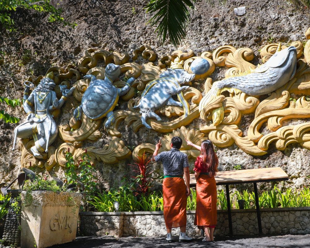 Legenda Hindu Bali yang Tersimpan di GWK Bali: Relif 4 Awatara Dewa Wisnu