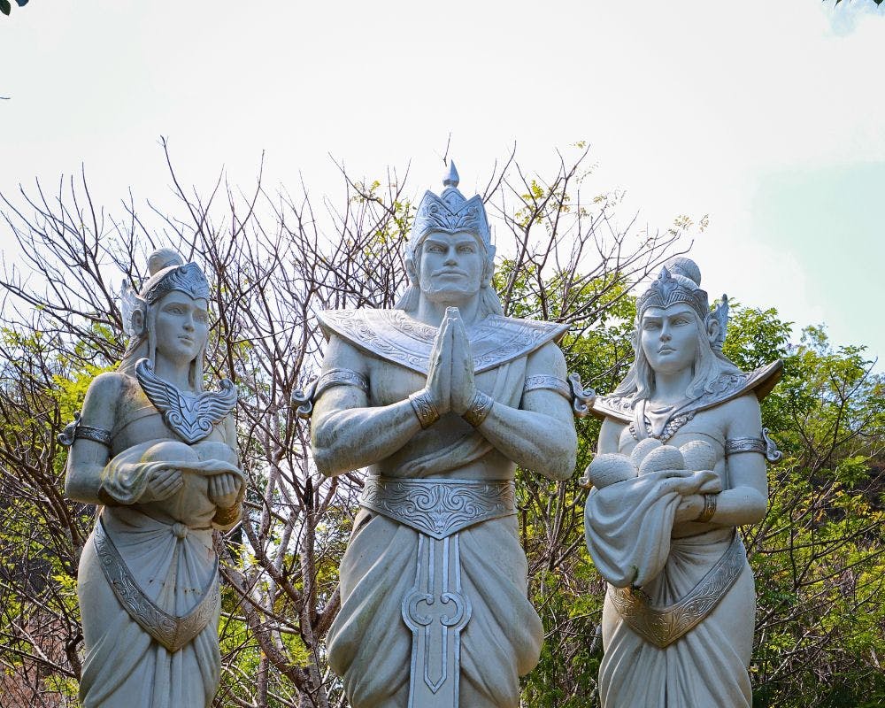 Mengungkap Awal Mula Kisah Garuda Wisnu Kencana di Plaza Bhagawan GWK Bali